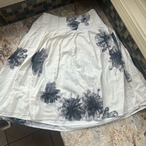 DKNY 100% Cotton circle swing skirt ￼